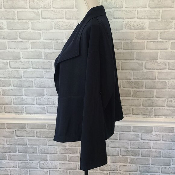 Max Studio London Twill Drape Front Short Jacket NEW Lg $118 Navy Classic Staple - Picture 2 of 7
